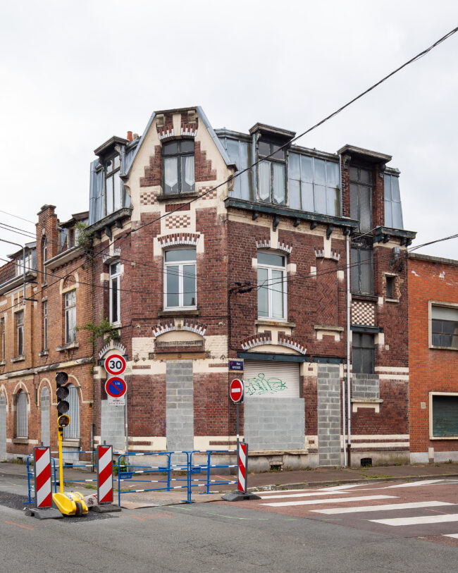 Photographie d'architecture Lille, maison ancienne, abandonnée. ©Thomas Karges