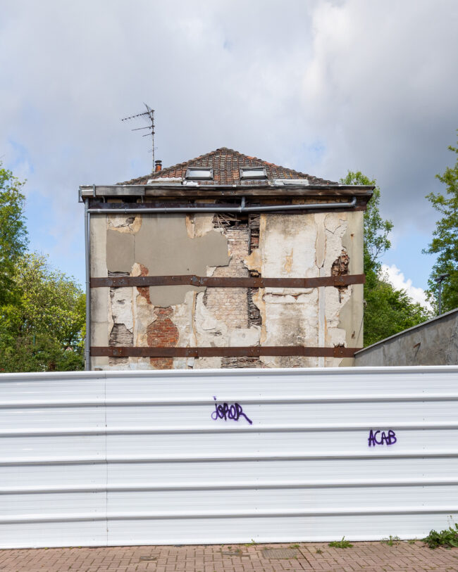 Photographie d'architecture Lille, maison ancienne, abandonnée. ©Thomas Karges