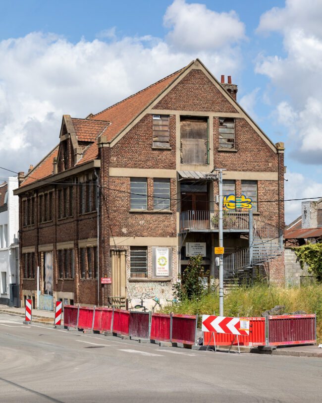 Photographie d'architecture Lille, immeuble ancien, abandonné. ©Thomas Karges