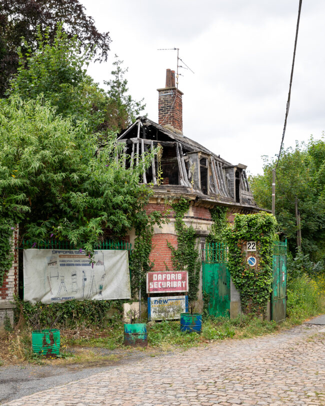 Photographie d'architecture Lille, maison ancienne, abandonnée. ©Thomas Karges